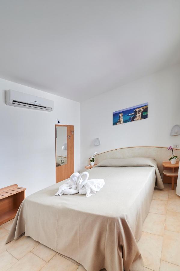 Alba Azzurra - Cdshotels Torre dell'Orso Eksteriør bilde