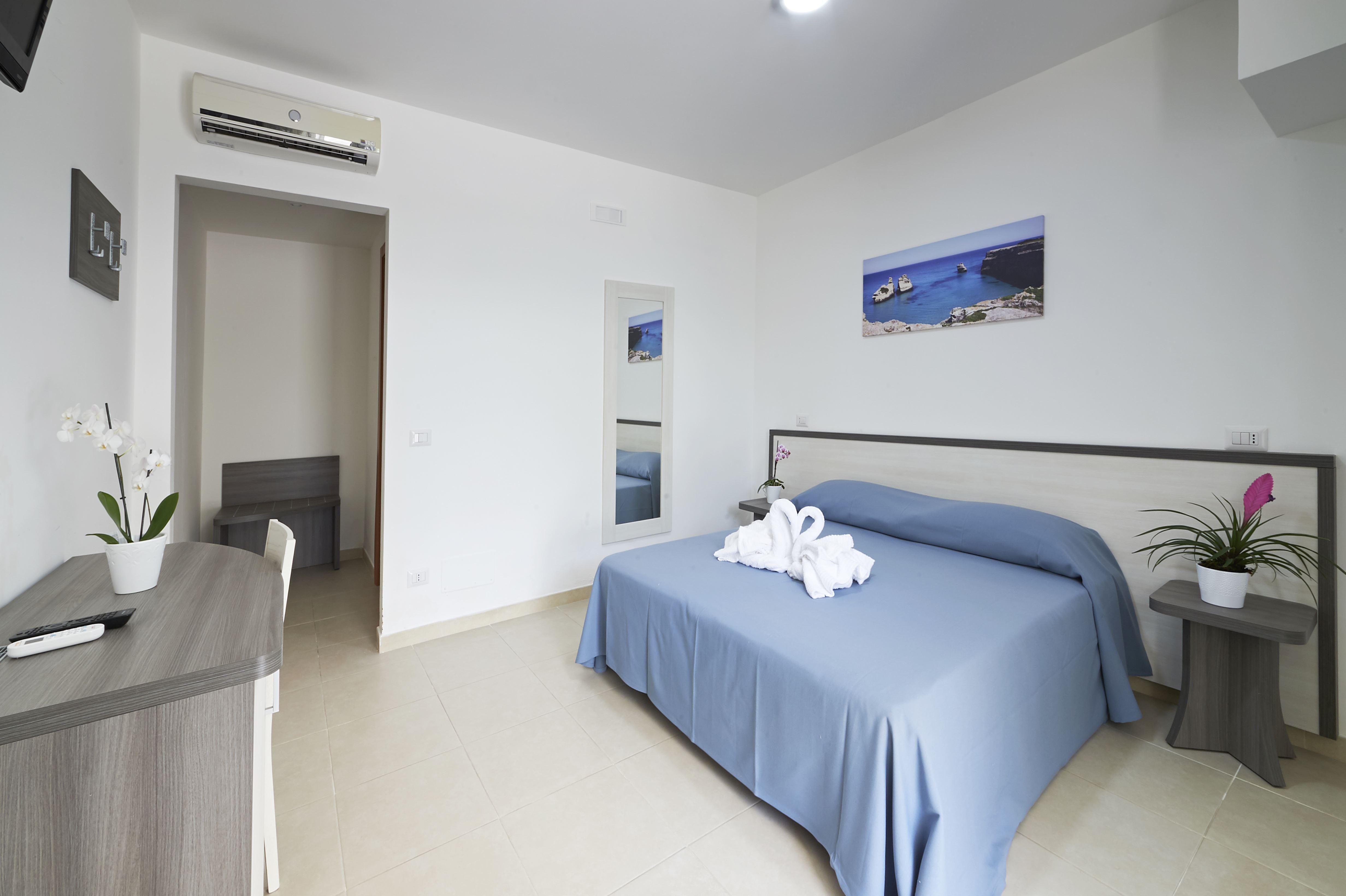 Alba Azzurra - Cdshotels Torre dell'Orso Eksteriør bilde