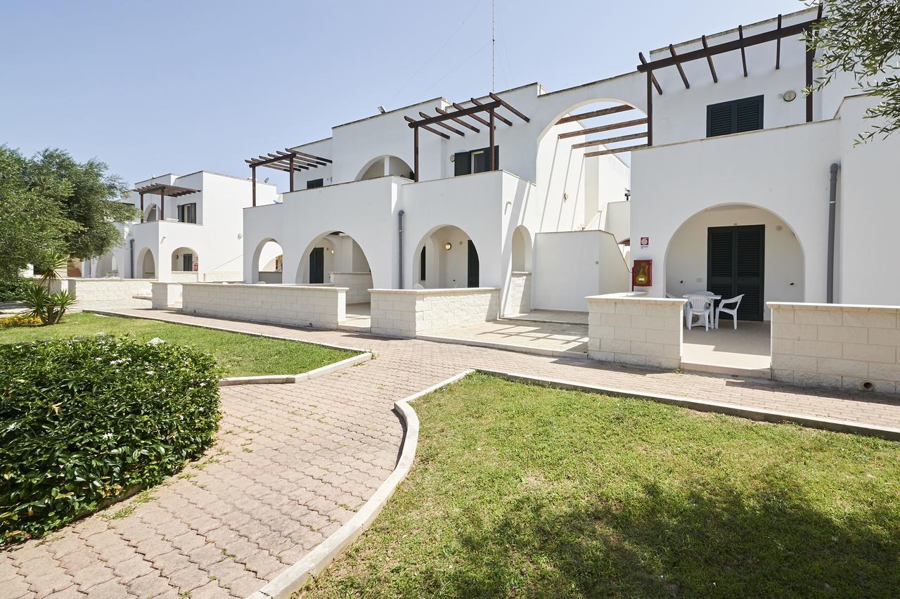 Alba Azzurra - Cdshotels Torre dell'Orso Eksteriør bilde